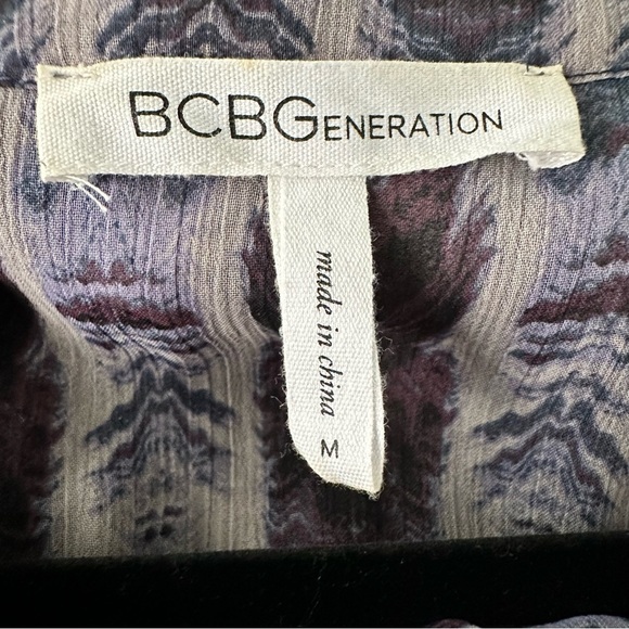 BCBGeneration Tiered Feather-Print Overlay Long Sleeve Dress Size Medium - Picture 10 of 11